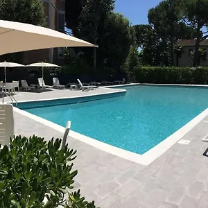 *** Hotel Dafne Italia